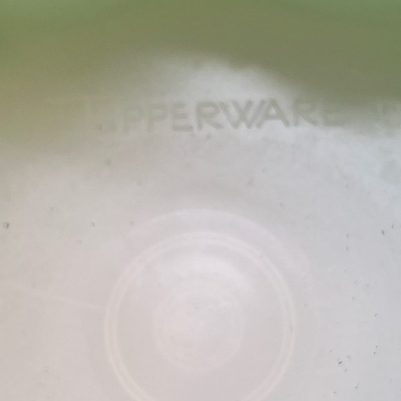 Vintage Tupperware 70’s jadeite mint green jello mold - Picture 3 of 5